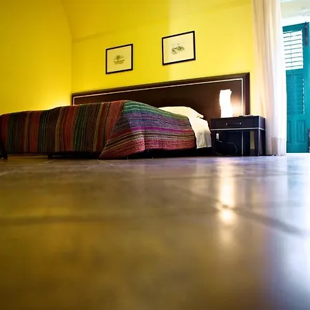 Le Cinque Luci Bed & Breakfast 3*